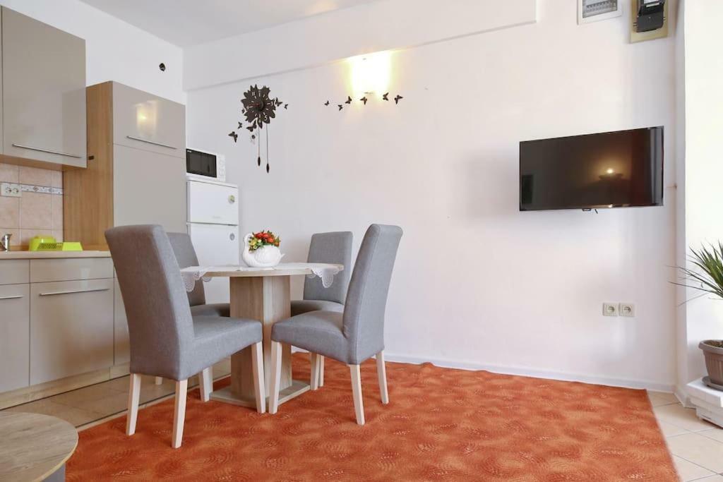 Visnjik Apartamento *